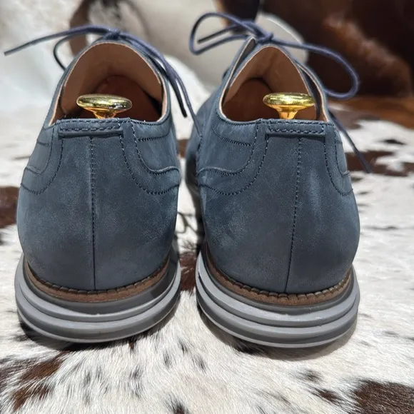 Cole haan Blue Leather Original grand Wings Size 12 A14