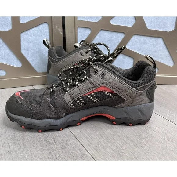 Columbia Tagori hiking shoes Sneakers  Men sz 8.5 brown Leather Trail Grip