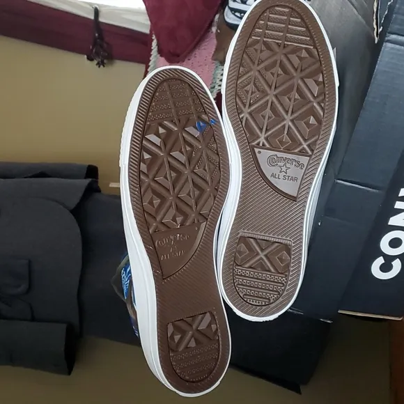 Converse All-star Tupac tribute shoes