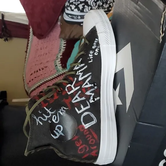 Converse All-star Tupac tribute shoes