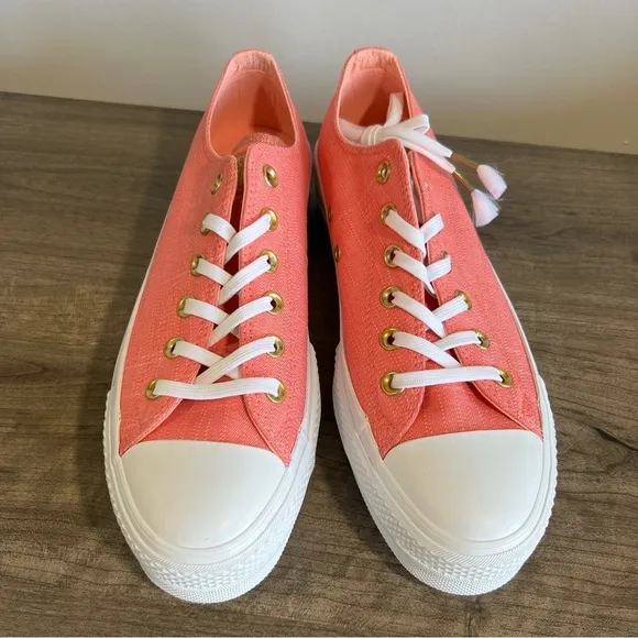 Converse Chuck Taylor All Star Lift OX Women's Size 9 Shoe #B1564 NEW