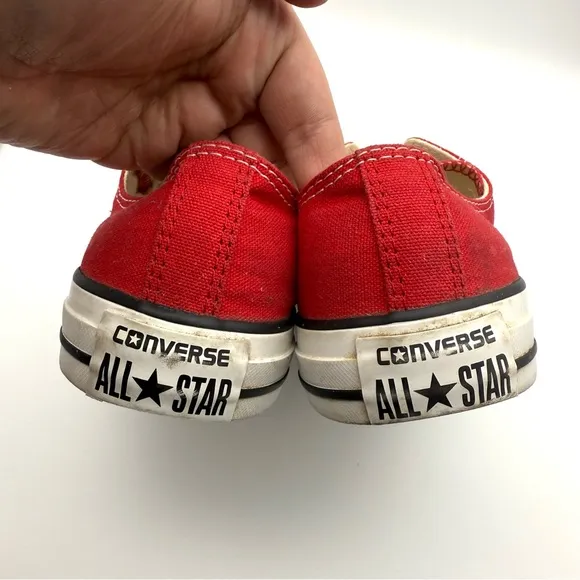 Converse Chuck Taylor All Star Shoes Low Top Red Women's 8 Men's 6 M9696