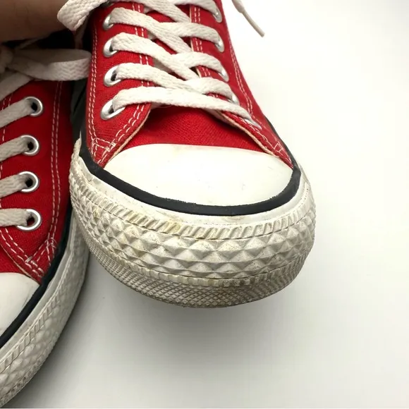 Converse Chuck Taylor All Star Shoes Low Top Red Women's 8 Men's 6 M9696