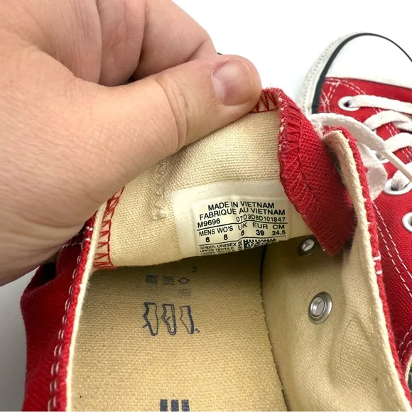 Converse Chuck Taylor All Star Shoes Low Top Red Women's 8 Men's 6 M9696