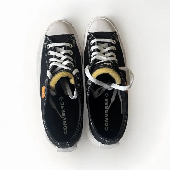 Converse Chuck Taylor Alt Star Low Black White size 8