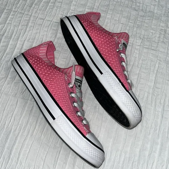 CONVERSE girls BIG KID CHUCK TAYLOR ALL STAR KNIT SNEAKERS size 1