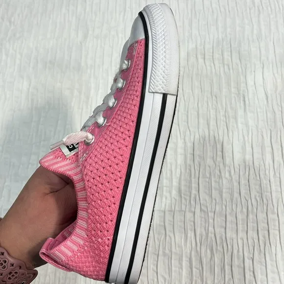 CONVERSE girls BIG KID CHUCK TAYLOR ALL STAR KNIT SNEAKERS size 1