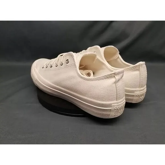 Converse Girls Chuck Taylor All Star Ox Sneakers Egret White Size 7 NEW IN BOX!