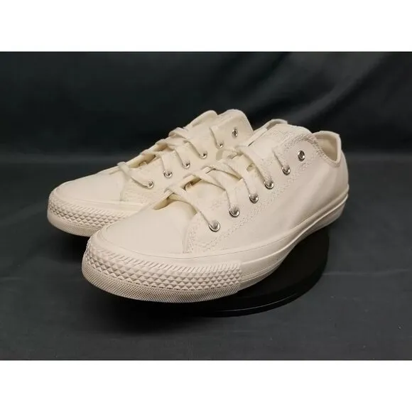 Converse Girls Chuck Taylor All Star Ox Sneakers Egret White Size 7 NEW IN BOX!