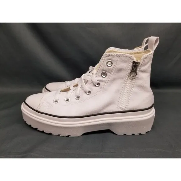 Converse Girls CT All Star Lugged Lift Hi Sneakers White Size 5 NEW IN BOX!