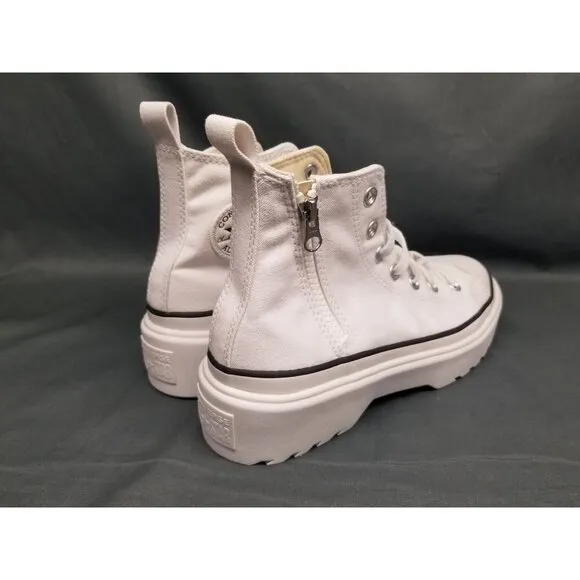 Converse Girls CT All Star Lugged Lift Hi Sneakers White Size 5 NEW IN BOX!