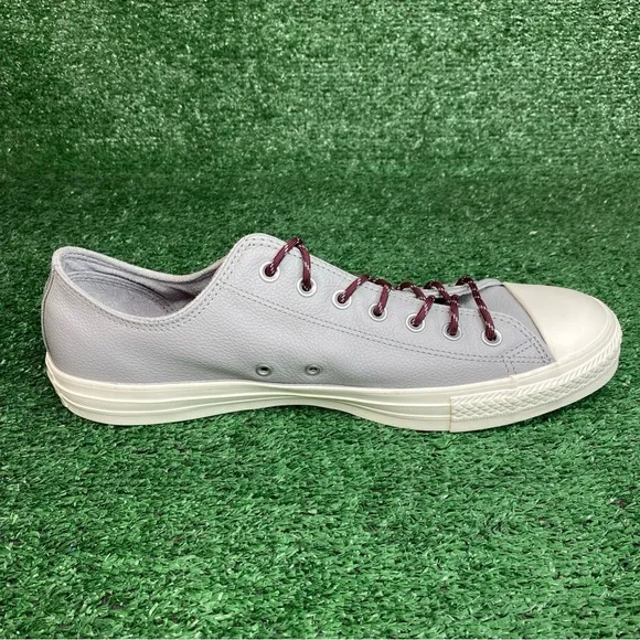 CONVERSE Men's All Star Low Top LEATHER Shoes Gray Chuck Taylor Size 13 - NEW