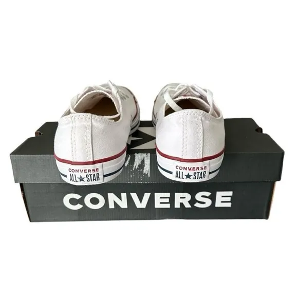 Converse White Chuck Taylor All-Star Sneakers Low White Shoes Men 9 Women 11