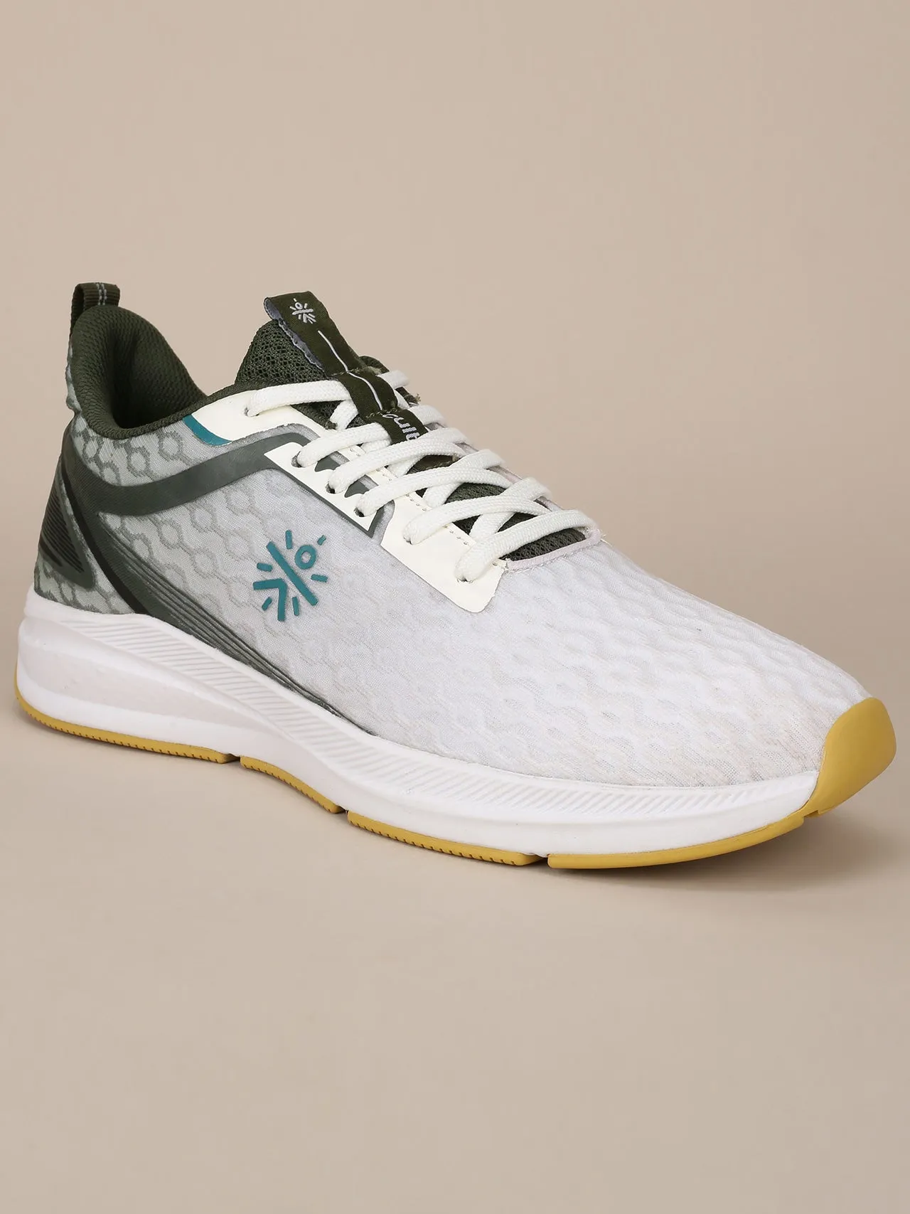 cult Men's AeroStride Running Shoes - White/Olive