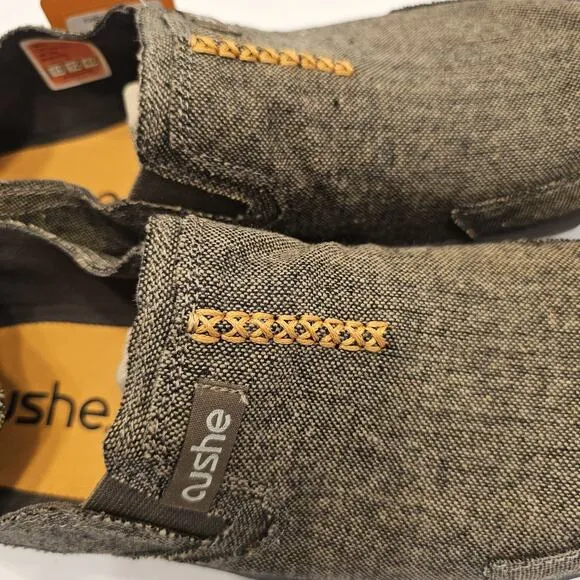 Cushe M Slipper Light Weight All Terrain Slip On Shoes Men's Size 13 Brown NWT