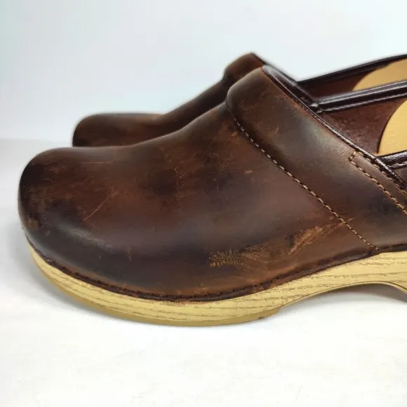 Dansko Burnished Leather Professional Brown Clog Women's Shoe Size 11.5-12 EU 42