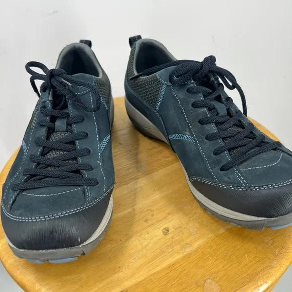 Dansko Paisley Waterproof Outdoor Sneakers 40/9.5-10