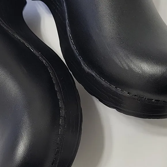 Dansko Professional Black Leather Clogs