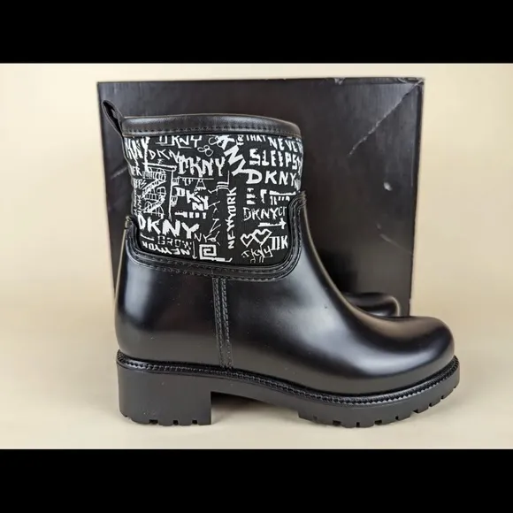 DKNY Womens Rainy Ankle Logo Boots Shoes Size 9