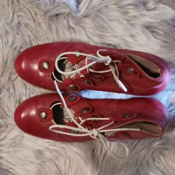 Dkode shoes. BEAUTIFUL