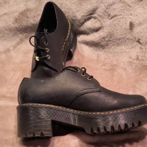Doc Martens Women's Lace-Up Shoes
