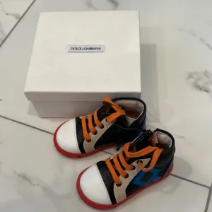 Dolce &amp; Gabbana Kids Black and Orange Shoes
