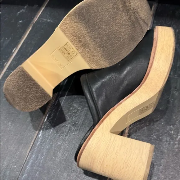 DOLCE VIDA black clogs! Like NEW- worn just a few times🤩EXCELLENT CONDITION 🤩