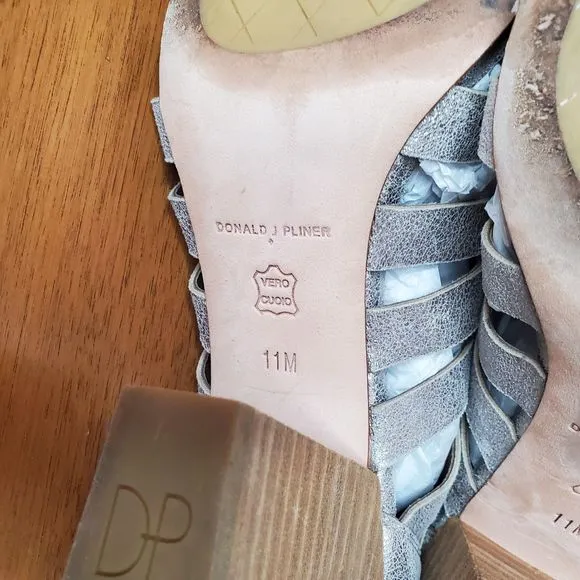 Donald J Pliner Silver Shimmer Leather Open Toe Greece Chunky Heels SZ 11