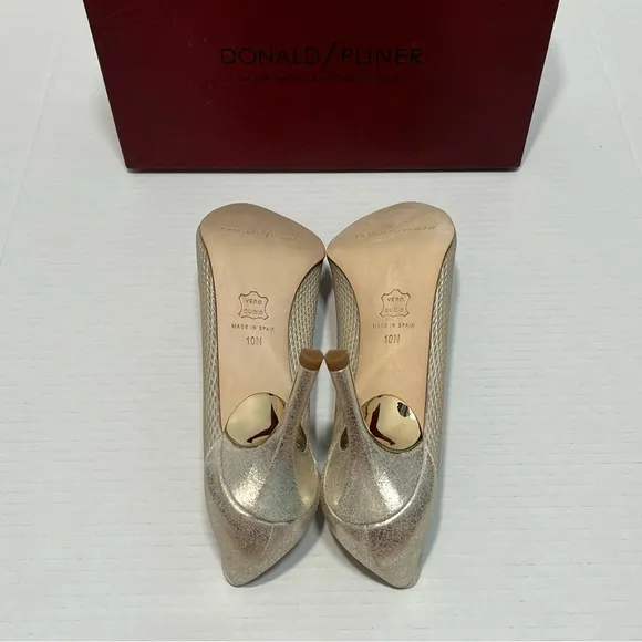 Donald Pliner Torin Platino Metallic Brush Off Leather Heels Women’s‎ 10N NIB