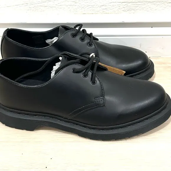 Dr Doc Martens Leather Black Oxford Smooth Leather Professional Shoes Men Size 9