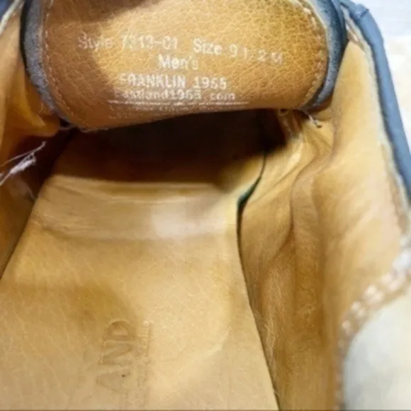 Eastland men’s leather upper shoes Size 9.5M