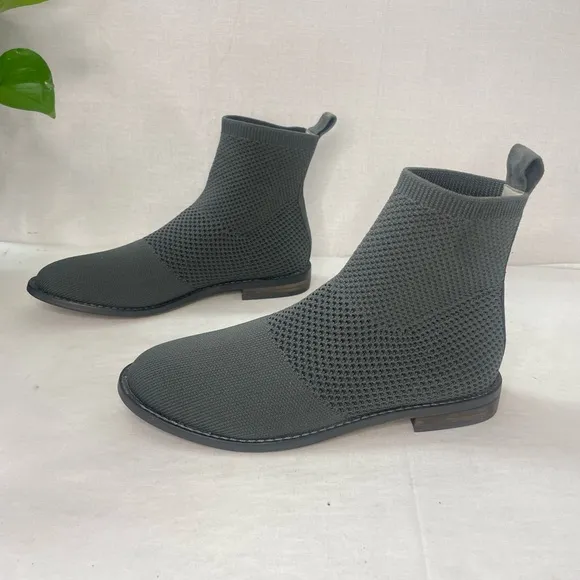 Eileen Fisher Jude Stretch Knit Bootie in Gray‎ Ankle Boots 5.5 NWOB