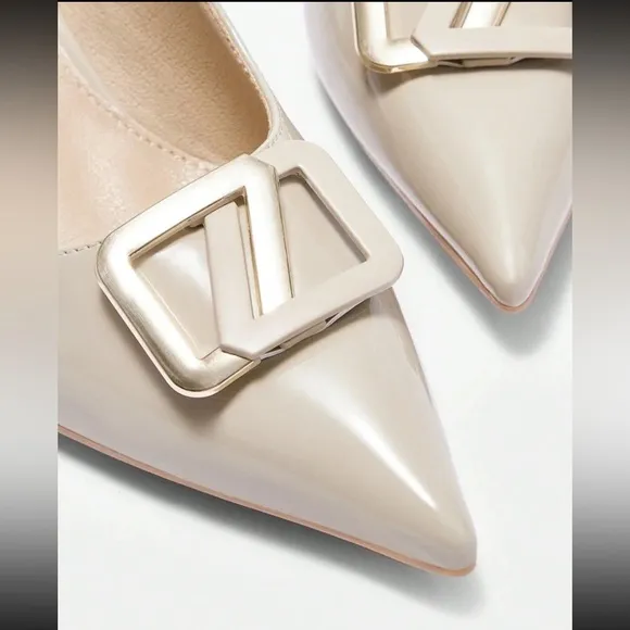 Elegant apricot Slingback Heels size 8