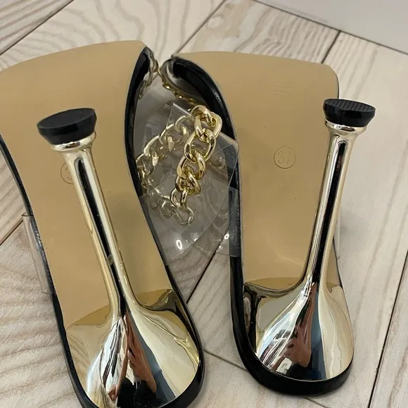Elegant Black and Gold Chain Strap Heels