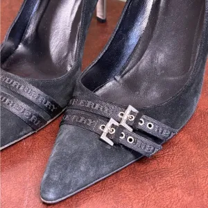 Elegant Black Burberry Women's Shoes