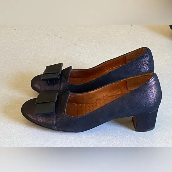 Elegant Black Women's Shoes with Bow Accent