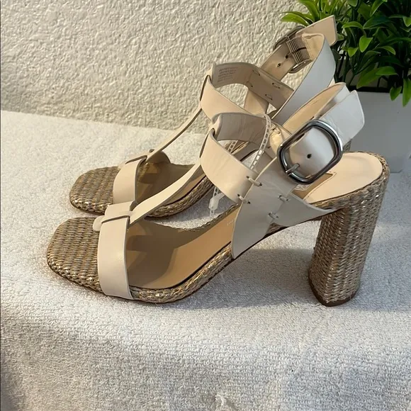 Elegant Cream Strappy Heels ANTONIO MELANI