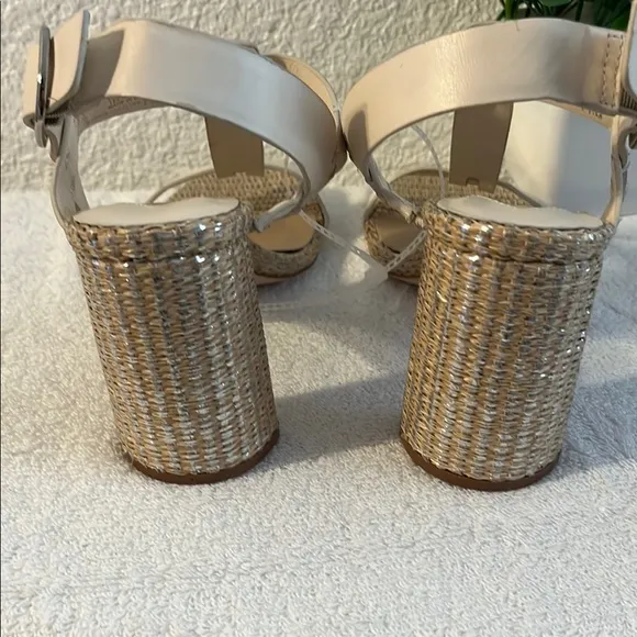 Elegant Cream Strappy Heels ANTONIO MELANI