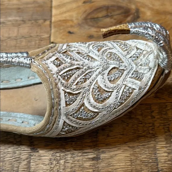Elegant Tan &amp; Cream Embroidered Children’s Shoes