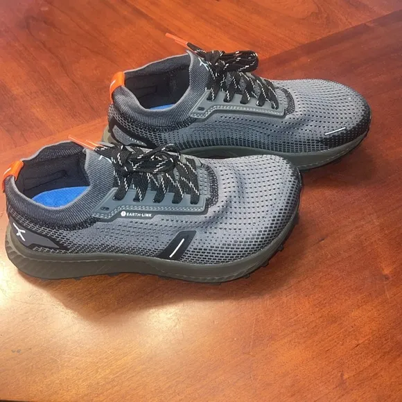 EUC FLUX ADAPT TRAIL RUNNER SHOES