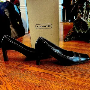🎀EUC InBox ElegantCoachDark Brown&amp;Tan leather shoeS:7.5MClassic&amp;back in Style