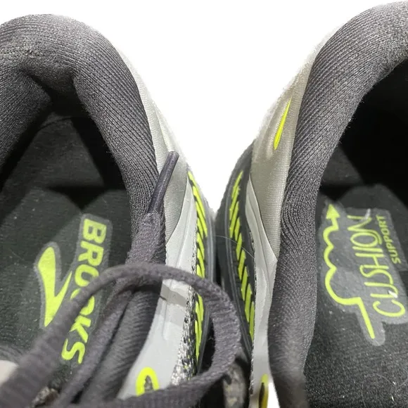 EUC Men’s Brooks Adrenaline GTS Gray and Lime Green Athletic Shoes Size 10