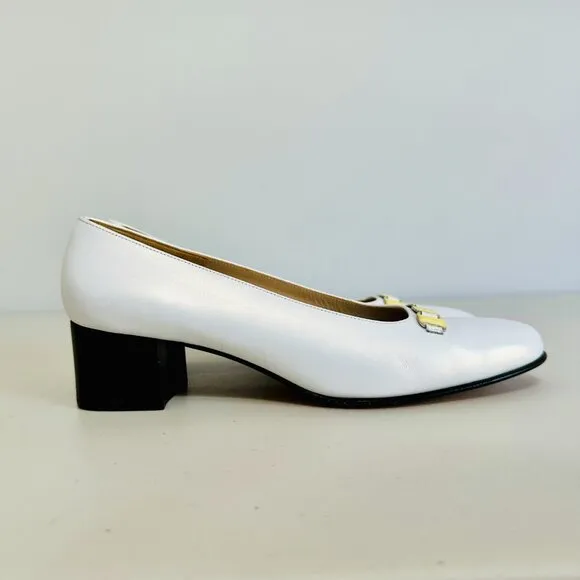 EUC SALVATORE FERRAGAMO BOUTIQUE PEARL WHITE LEATHER BRIDAL SANDALS ITALY