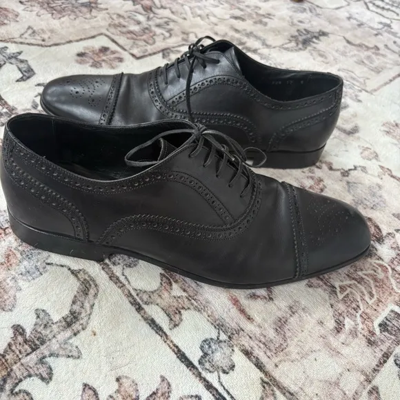 Ferragamo Classic Wingtip Oxfords Black Men's Dress Shoes Size 12