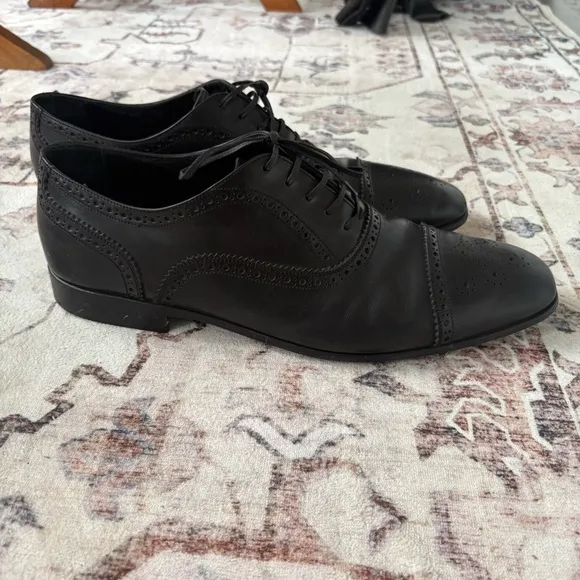 Ferragamo Classic Wingtip Oxfords Black Men's Dress Shoes Size 12