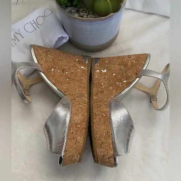 ❤️Final SALE❤️✨Like New Jimmy Choo Wedge Shoes