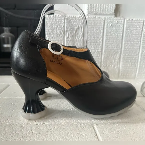 Fluevog NEW W/O BOX Cosmos Opposition black/white sole sexy side-buckled heel -8