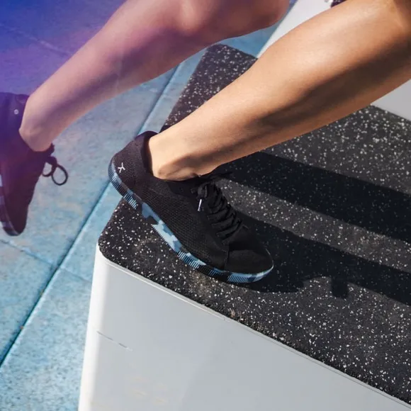 Flux Adapt Trainer Black and Blue Camo