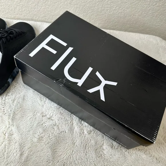 Flux Adapt Trainer Black and Blue Camo