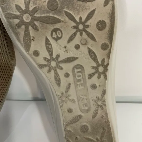 Fly Flot Made in Italy Genuine Leather Tan Mules Size 40